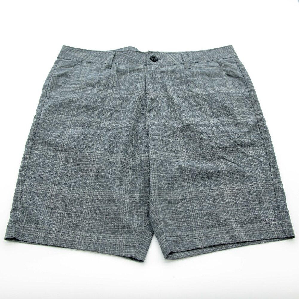 O'Neill Standard Fit Shorts / Gray Plaid / Men's 36